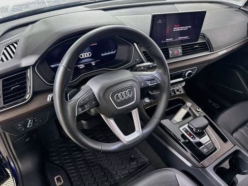 Used 2023 Audi Q5 2.0T Premium Plus w/ Premium Plus Package AWD/4WD image 12