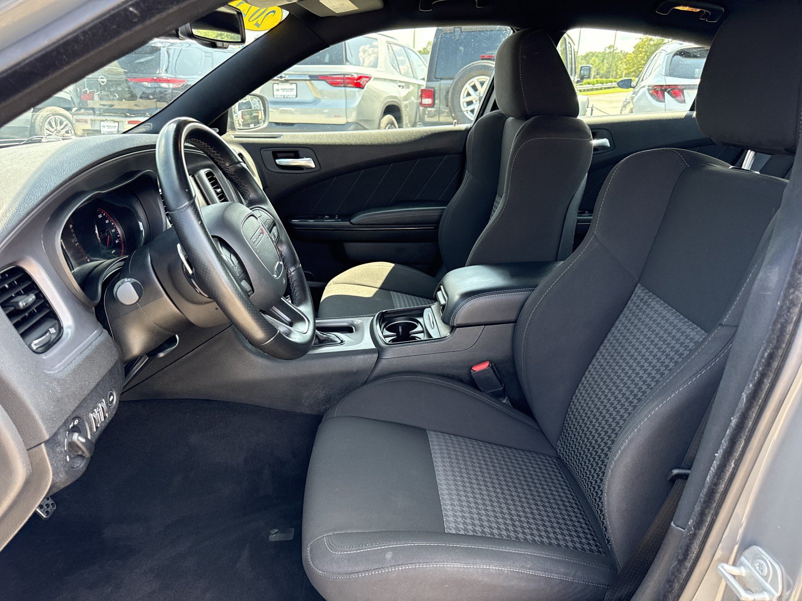 Used 2023 Dodge Charger R/T w/ Blacktop Package RWD image 11