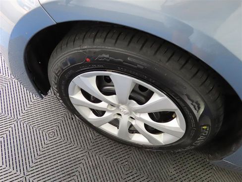 Used 2024 Toyota Corolla LE FWD image 6
