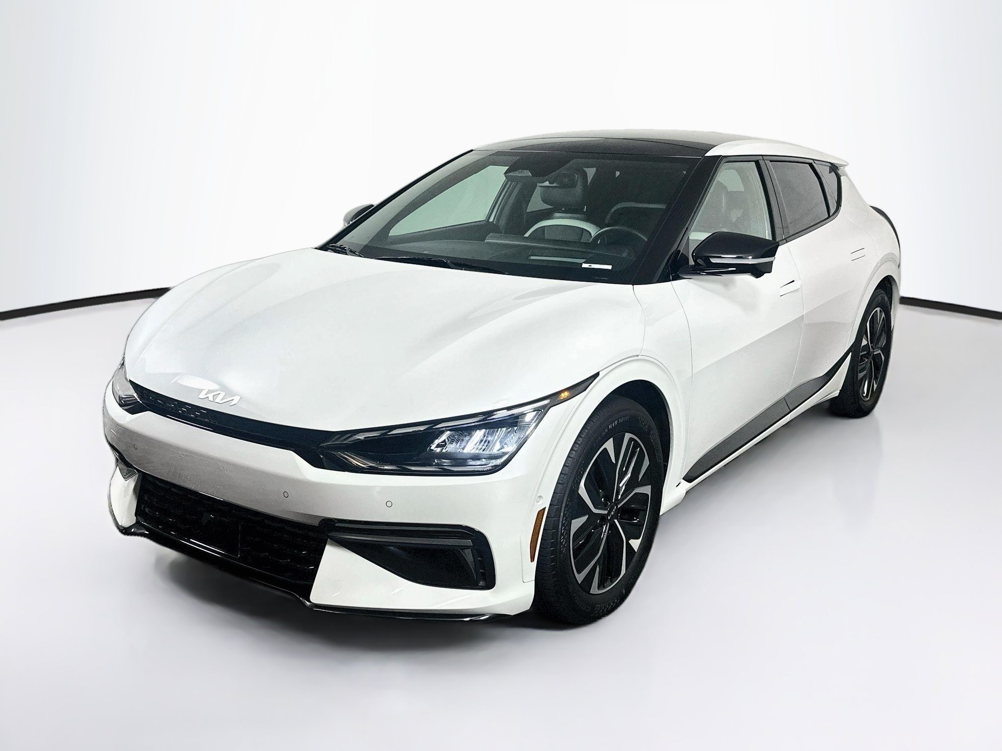 Used 2024 Kia EV6 GT-Line RWD image 3