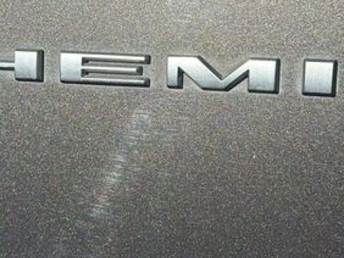 Used 2020 Dodge Durango R/T w/ Technology Group image 17