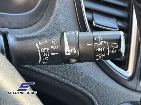 Used 2015 Honda CR-V EX-L image 24