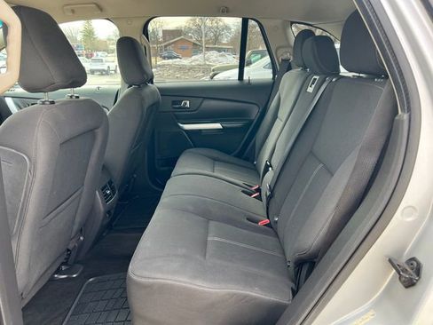 Used 2011 Ford Edge SE w/ 101A Rapid Spec Order Code image 4