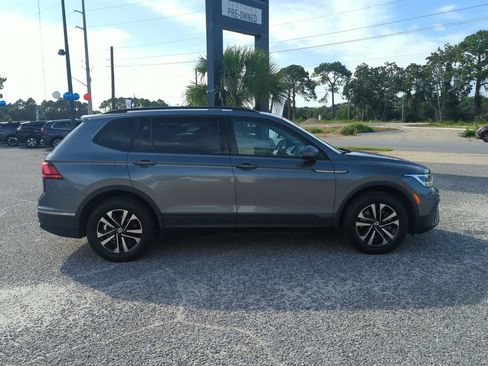 Certified 2022 Volkswagen Tiguan S FWD image 8