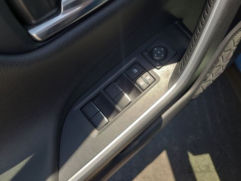 Certified 2022 Toyota RAV4 XSE AWD/4WD image 13