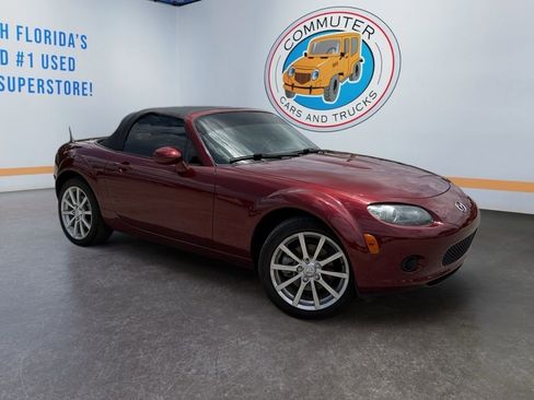 Used 2006 MAZDA MX-5 Miata RWD image 17