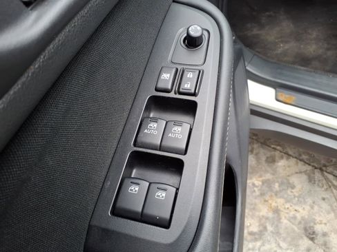 Used 2019 Subaru Outback 2.5i Premium image 17