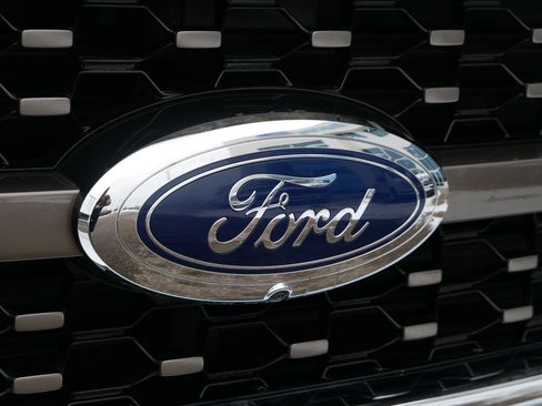 Used 2021 Ford F150 King Ranch w/ Max Trailer Tow Package image 4