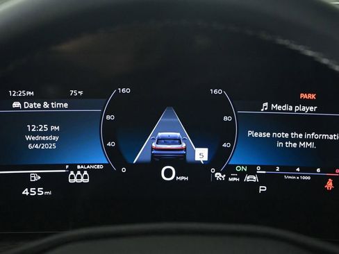 New 2025 Audi Q5 Prestige image 11