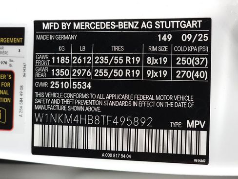 Certified 2026 Mercedes-Benz GLC 300 4MATIC image 33