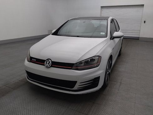 Used 2015 Volkswagen GTI SE FWD image 15