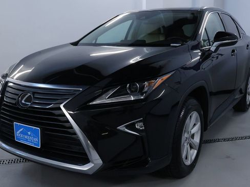 Used 2017 Lexus RX 350 AWD image 3