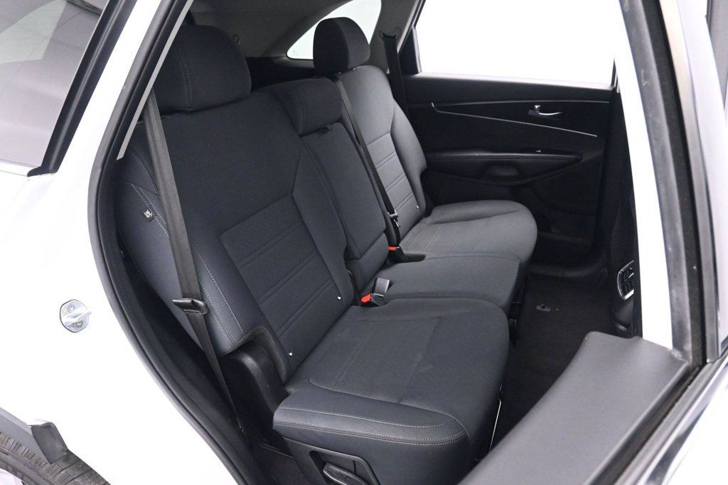Used 2019 Kia Sorento AWD w/ Option Group 020 image 18