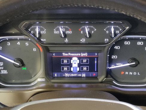 Used 2019 GMC Sierra 1500 SLT w/ SLT Premium Plus Package AWD/4WD image 23