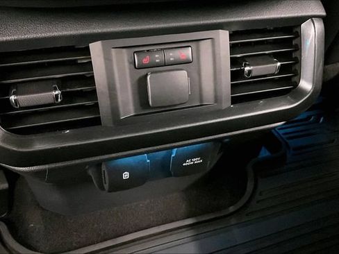 Used 2023 Ford F150 Lariat AWD/4WD image 33