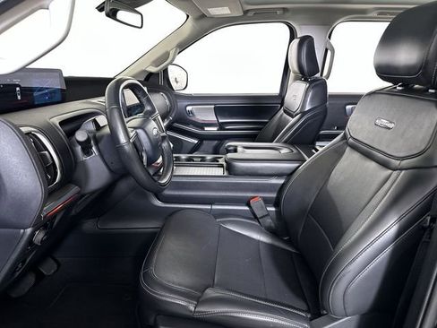 Used 2025 Ford Expedition Max Platinum AWD/4WD image 20
