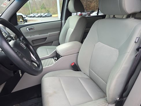 Used 2015 Honda Pilot LX image 15