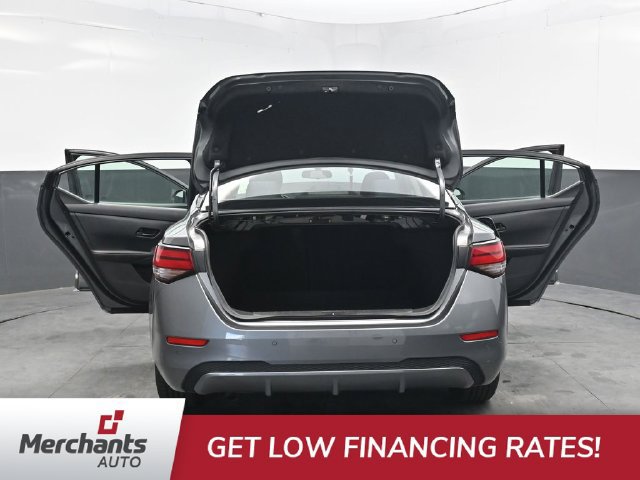 Used 2024 Nissan Sentra SV FWD image 46