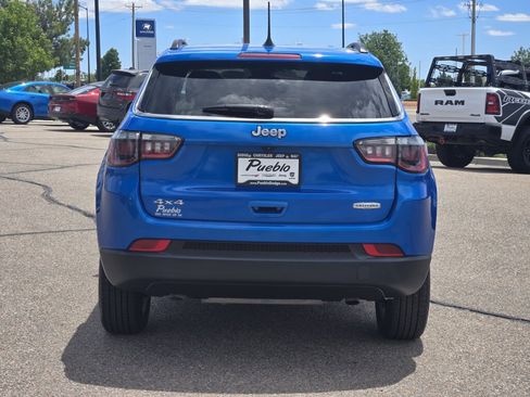 Used 2024 Jeep Compass Latitude AWD/4WD image 4