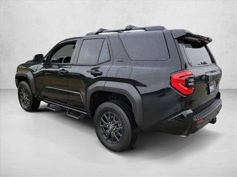 Used 2026 Toyota 4Runner SR5 AWD/4WD image 7