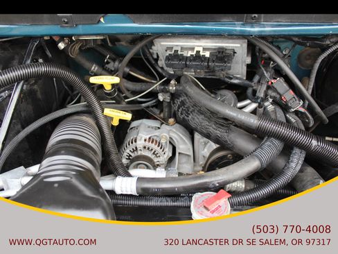 Used 2002 Dodge B1500 image 28