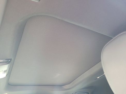 Used 2023 BMW i4 eDrive40 image 18