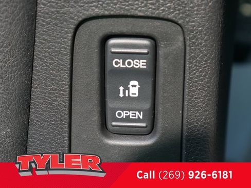 Used 2025 Honda Odyssey EX-L image 40