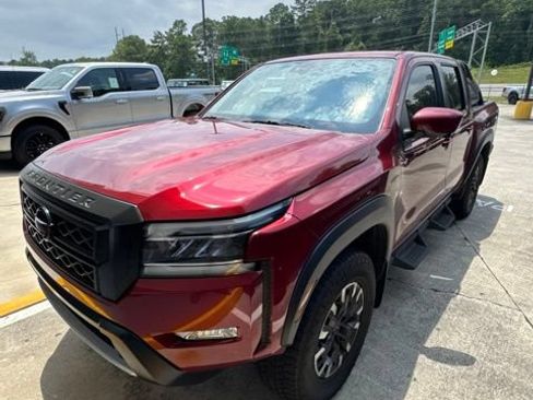 Used 2023 Nissan Frontier PRO-4X w/ Pro Convenience Package AWD/4WD image 8