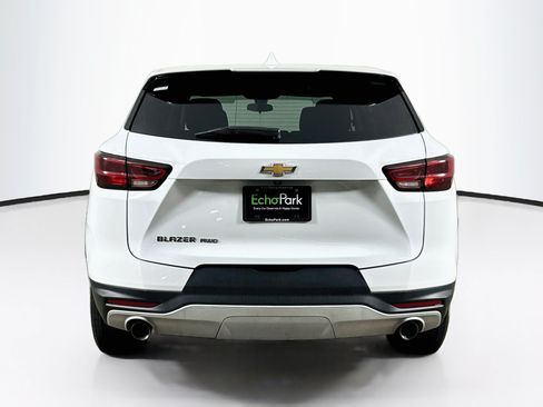 Used 2025 Chevrolet Blazer LT AWD/4WD image 7