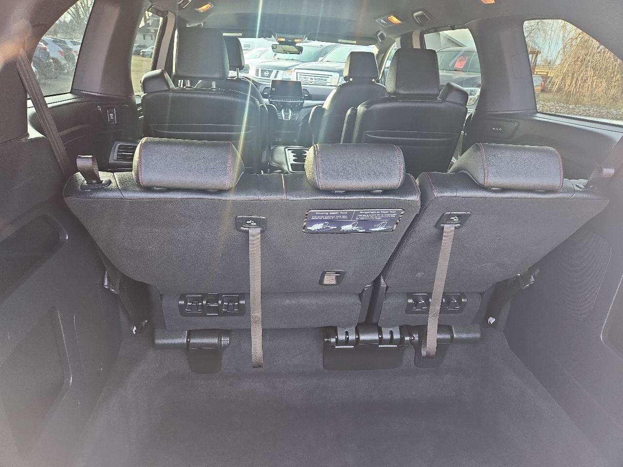 Used 2025 Honda Odyssey Sport-L image 7