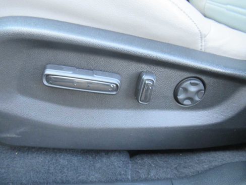 Used 2019 Honda CR-V EX-L image 20