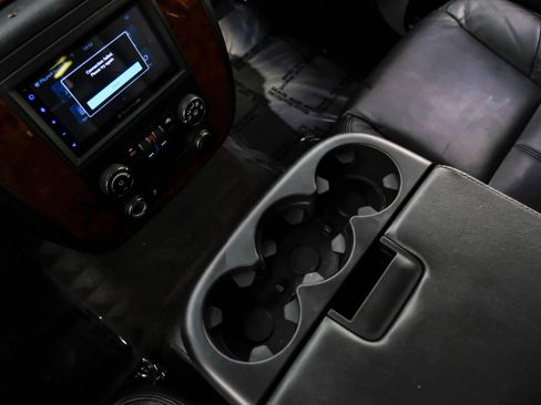 Used 2012 Chevrolet Avalanche LS image 20