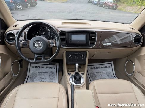 Used 2014 Volkswagen Beetle 1.8T FWD image 16