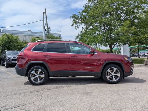 Used 2019 Jeep Cherokee Limited w/ Technology Group AWD/4WD image 8