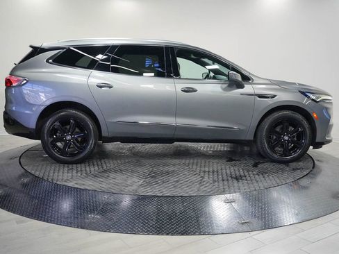 Used 2023 Buick Enclave Essence w/ Sport Touring Edition AWD/4WD image 5