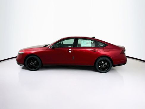 Used 2025 Honda Accord SE image 3