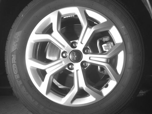 Used 2025 Jeep Compass Latitude AWD/4WD image 16