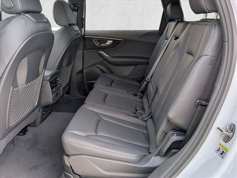 New 2026 Audi Q7 2.0T Premium Plus AWD/4WD image 17