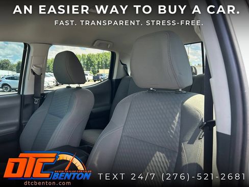 Used 2020 Toyota Tacoma SR5 AWD/4WD image 10