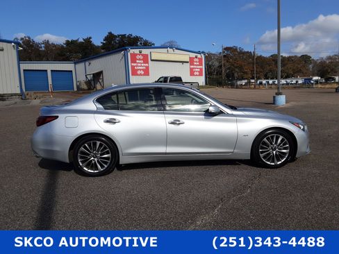 Used 2020 INFINITI Q50 Luxe image 6