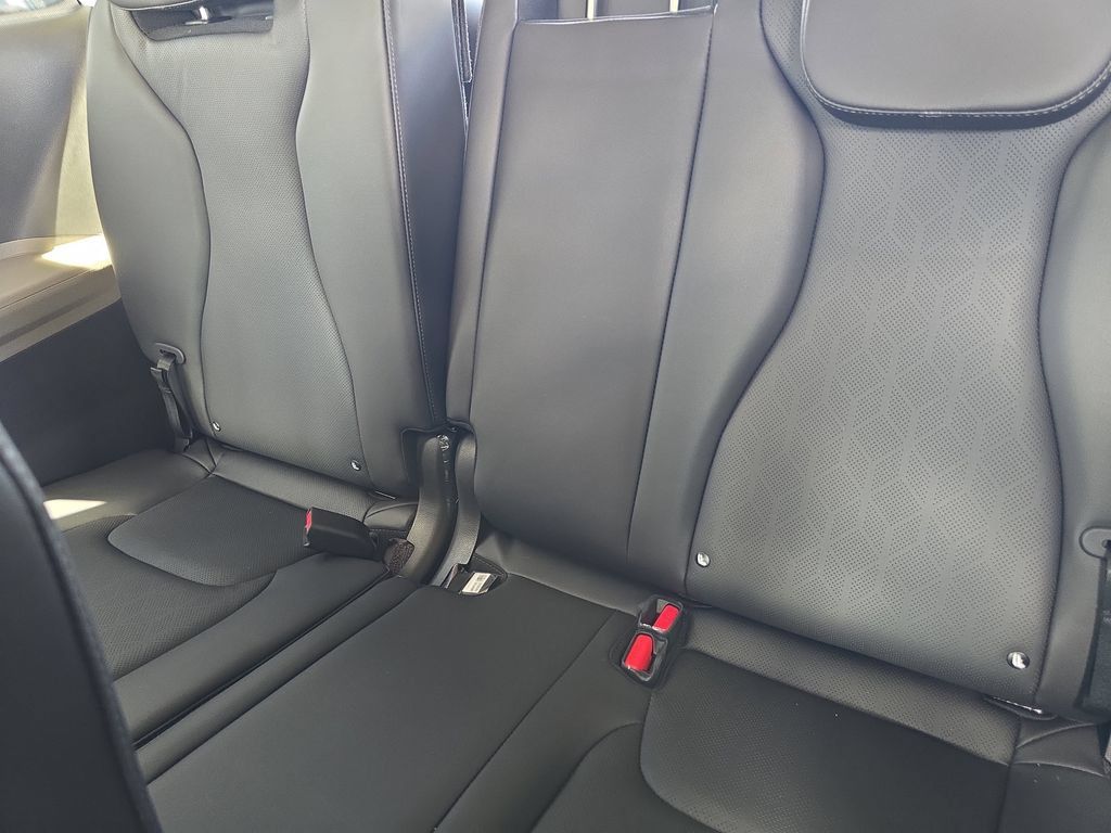 New 2026 Kia Carnival EX FWD image 18