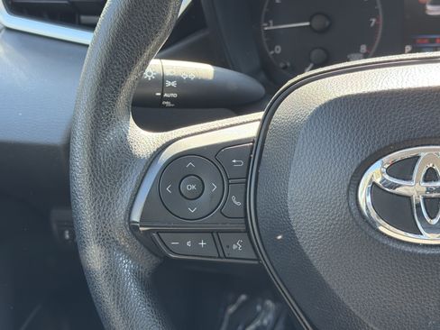 Used 2024 Toyota Corolla LE image 24