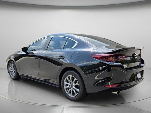 Used 2025 MAZDA MAZDA3 s FWD image 6