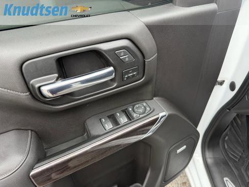 Used 2022 Chevrolet Silverado 1500 LTZ w/ LTZ Premium Package image 21