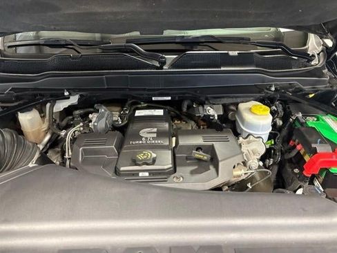 Used 2022 RAM 2500 Laramie AWD/4WD image 30