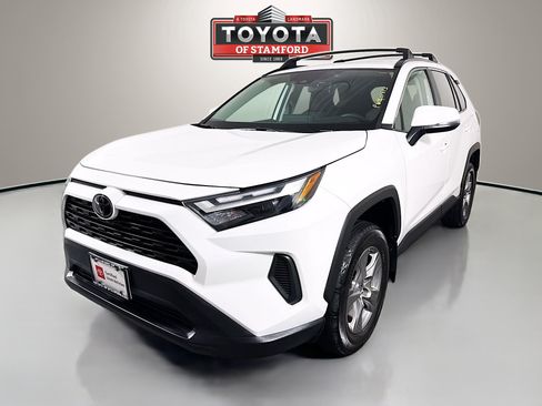 Certified 2023 Toyota RAV4 XLE w/ Convenience Package AWD/4WD image 3