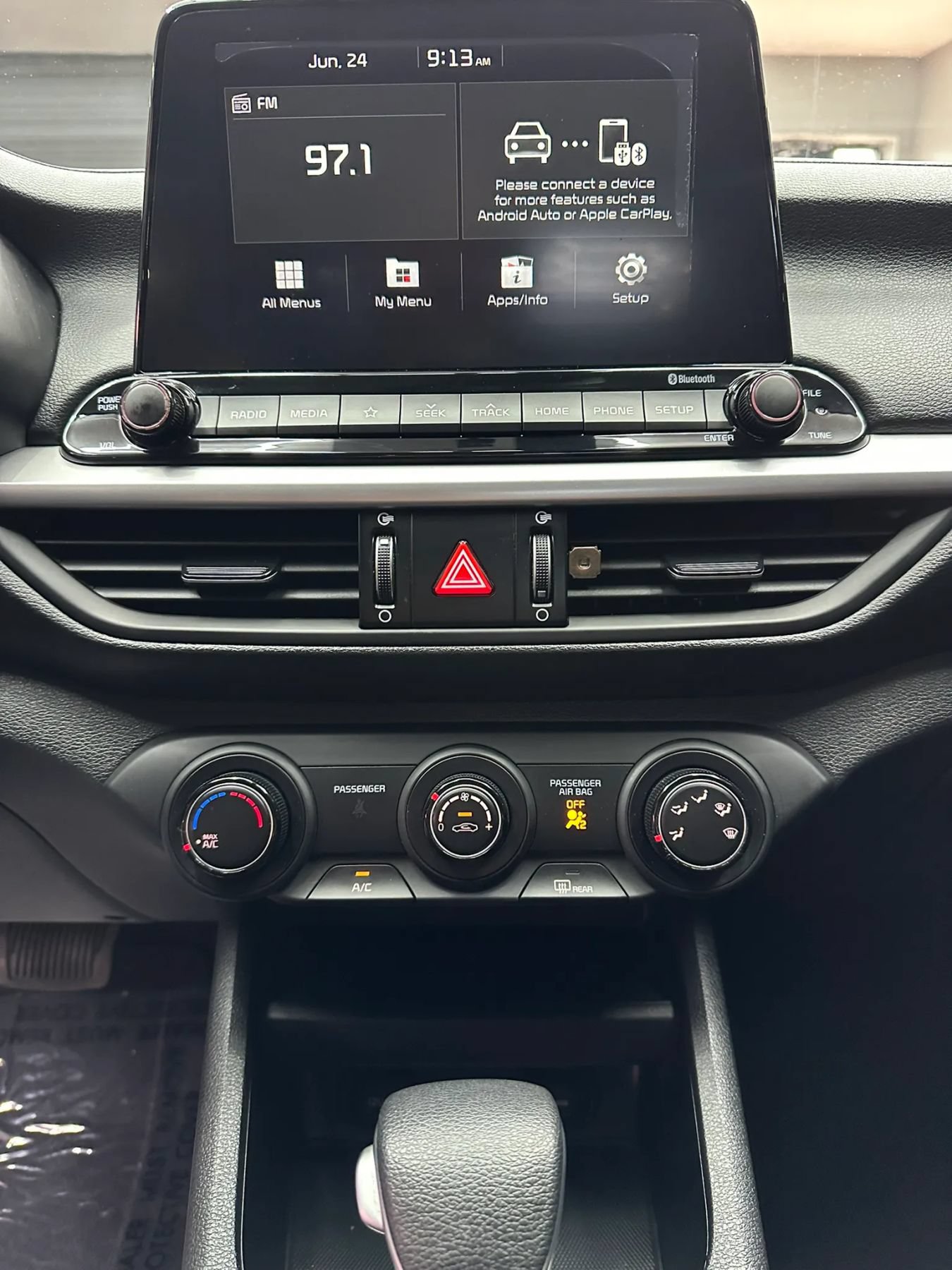 Used 2021 Kia Forte LXS FWD image 17