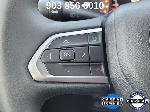 Used 2025 Jeep Compass Limited image 18