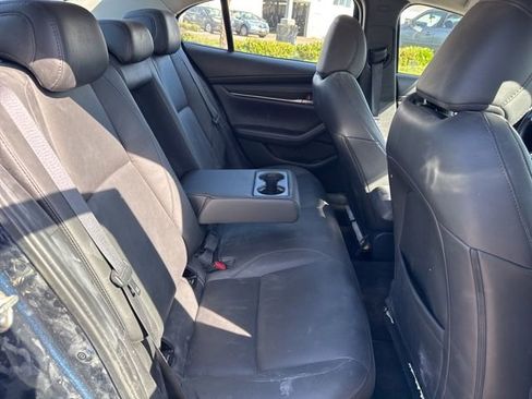 Used 2024 MAZDA MAZDA3 s FWD image 11