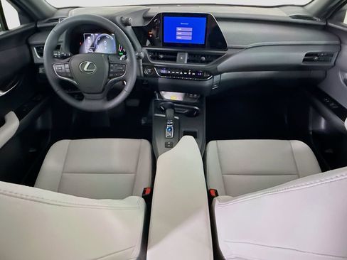 New 2026 Lexus UX 300h FWD image 14